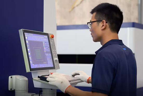 6kw /8kw /10kw /12kw Ipg /Raycus Power Max equipos de corte láser de fibra CNC Máquina de corte por láser de fibra de metal para maquinaria agrícola Industria aeroespacial